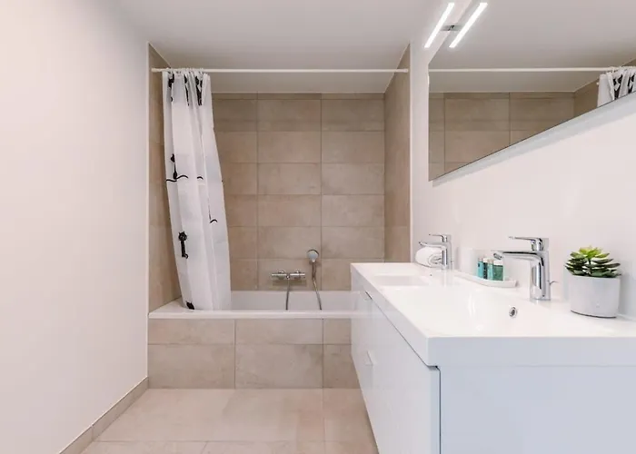 Casiola - Family Located By The Sea Appartement