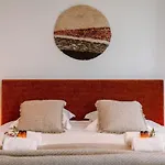 Casiola - Family Located By The Sea